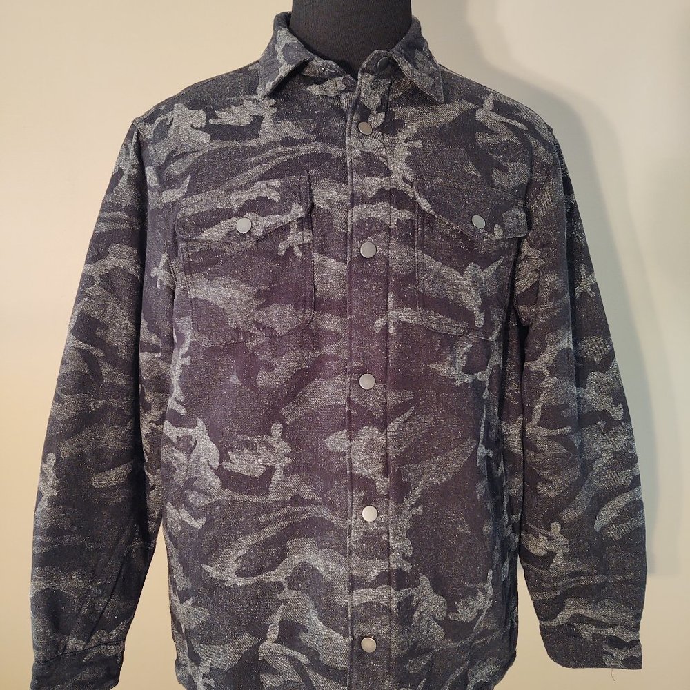 SONOMA MEN CAMO QUILT LINED SHIRT JACKET - SIZE MEDIUM